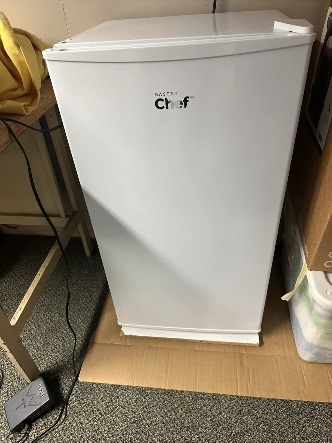 Master Chef Mini Fridge - White