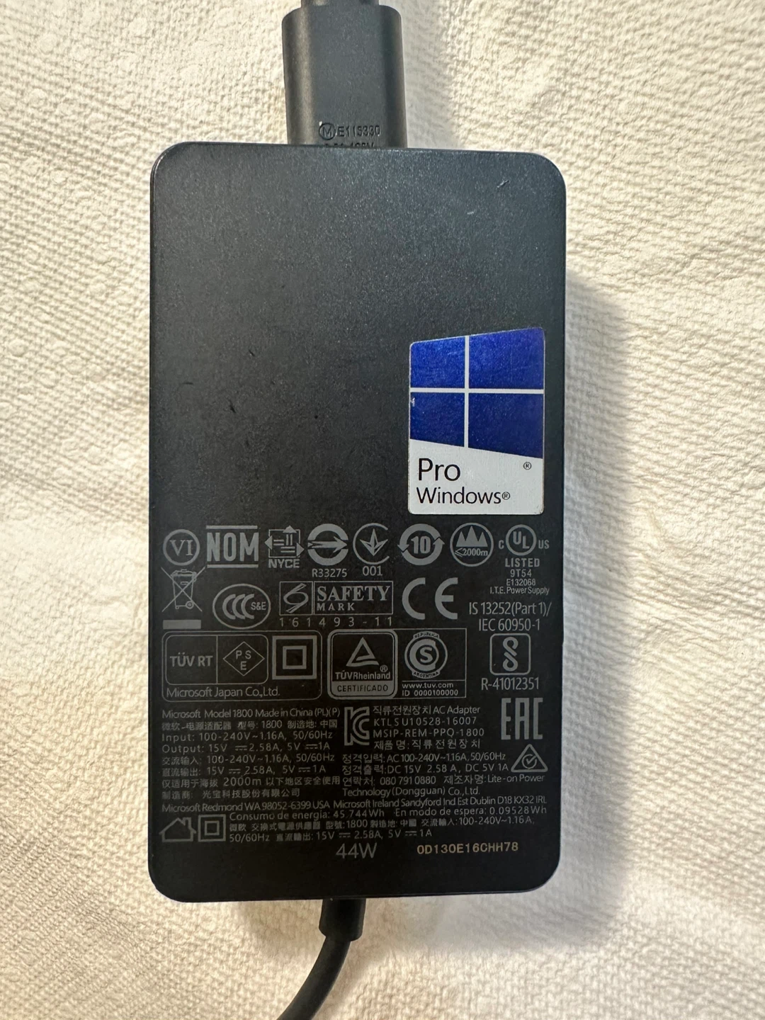 Microsoft Surface Charger 44W Power Supply Adapter (Model 1800) - photo 3