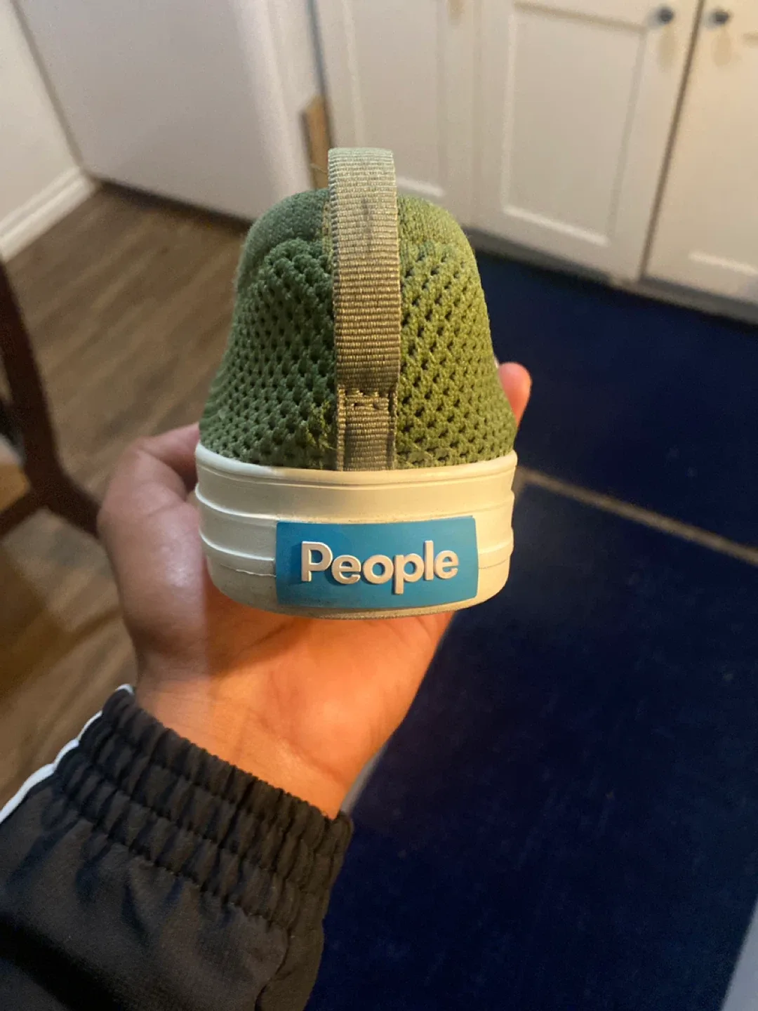 People Footwear Green Sneakers - Size 12 image indicator(3)