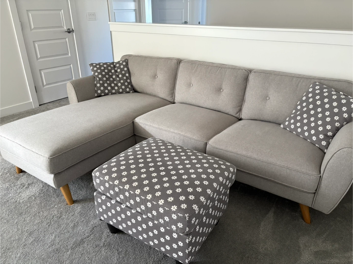 Grey Sectional Sofa with Ottoman