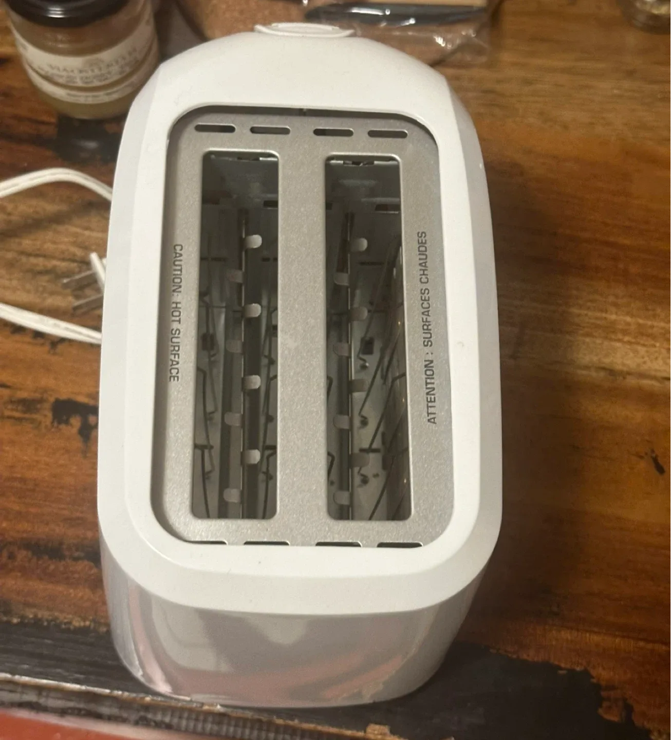 Betty Crocker White Toaster image indicator(2)