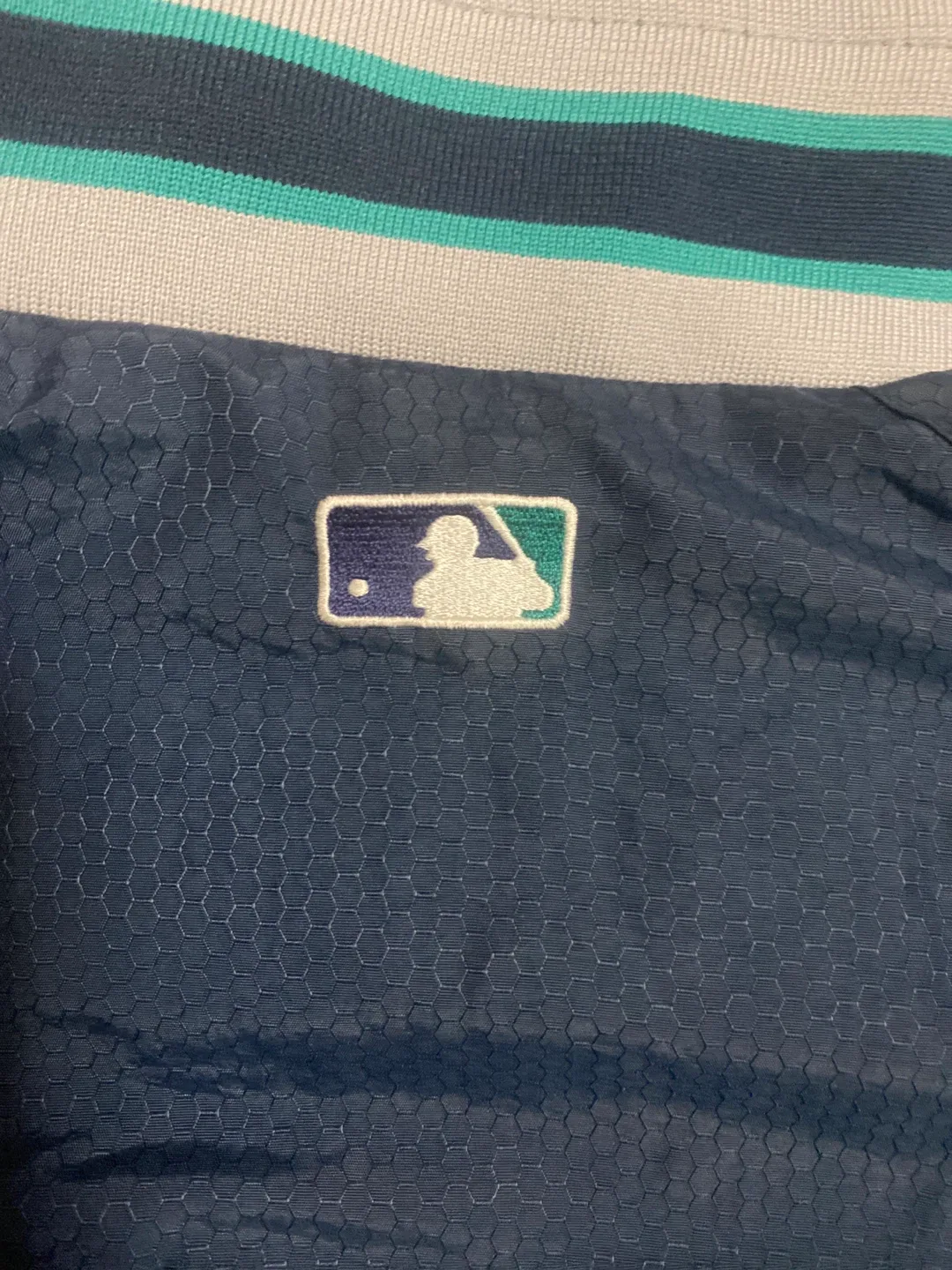 Majestic Mariners MLB Authentic Collection Jacket - Size L image indicator(4)