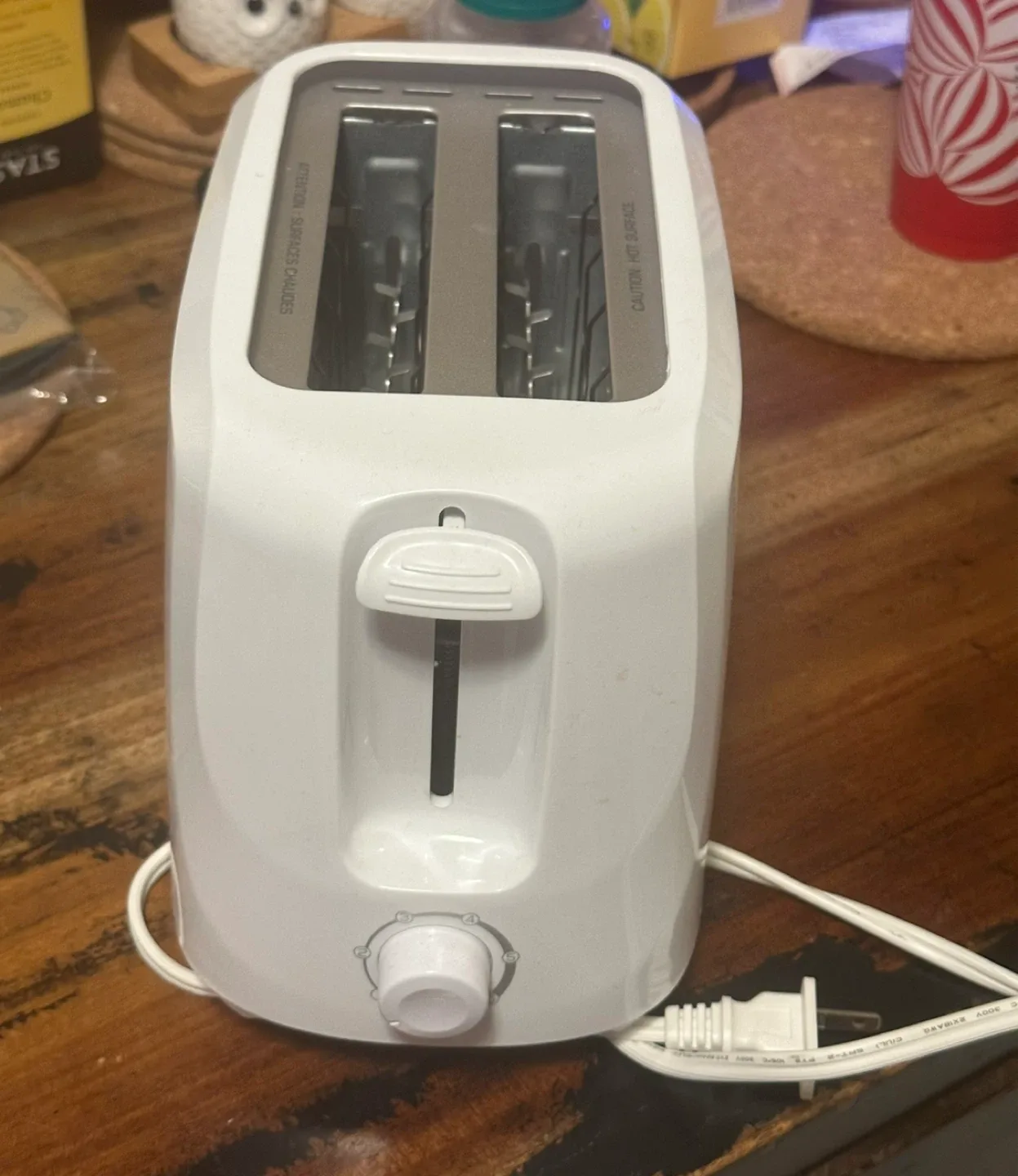 Betty Crocker White Toaster image indicator(3)