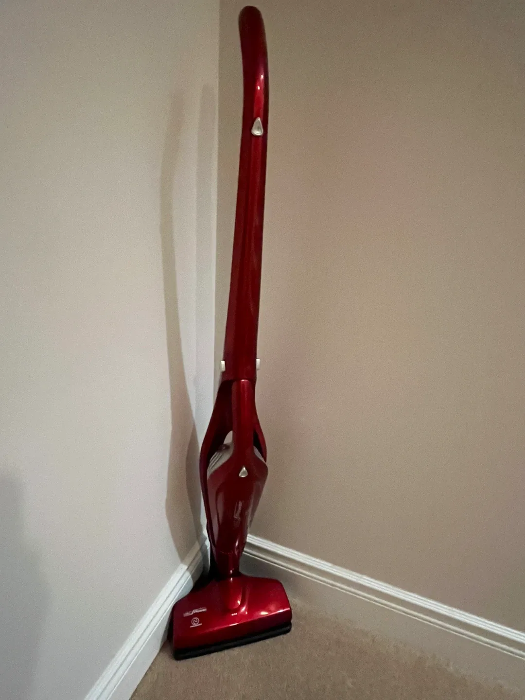 Charlescraft Rechargeable 18V 2-in-1 Stick Vacuum image indicator(6)