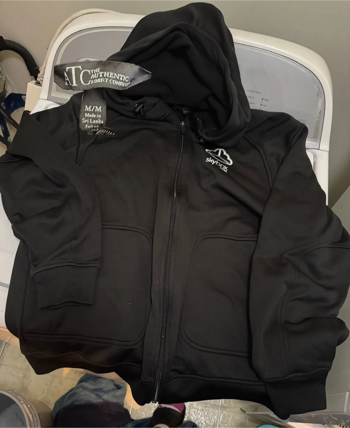 Skybox Labs Hoodies image indicator(3)