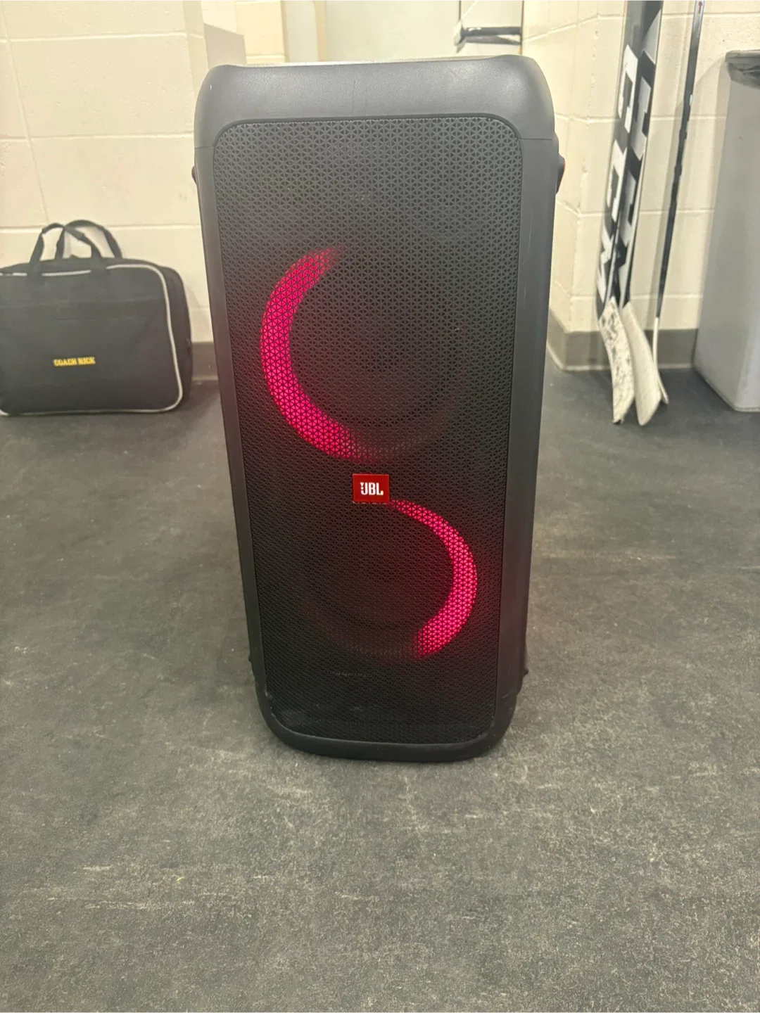 JBL PartyBox 300 Speaker