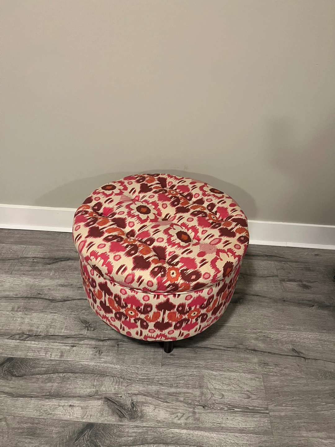 Patterned Round  Ottoman