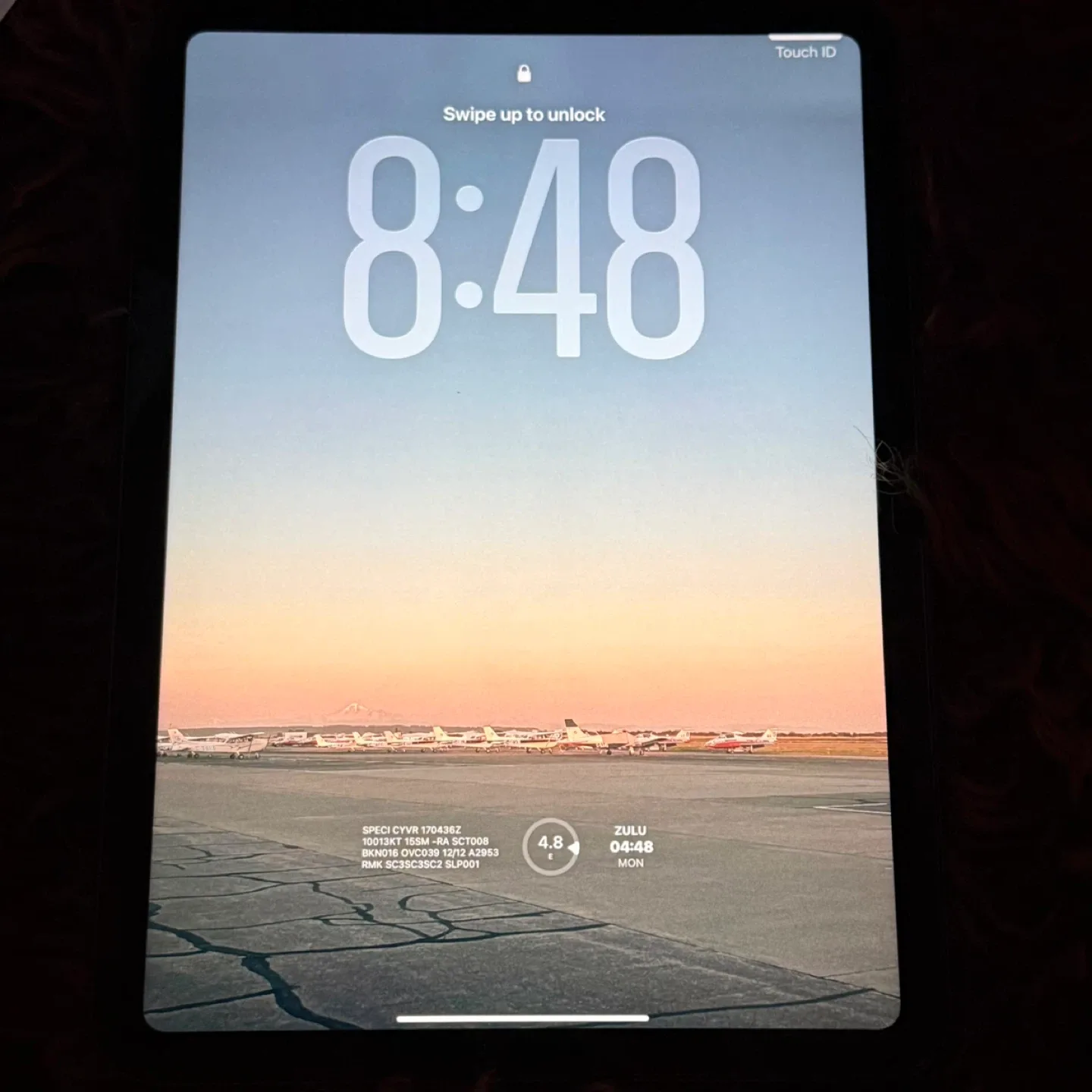 New Apple iPad A16 + Case image indicator(4)