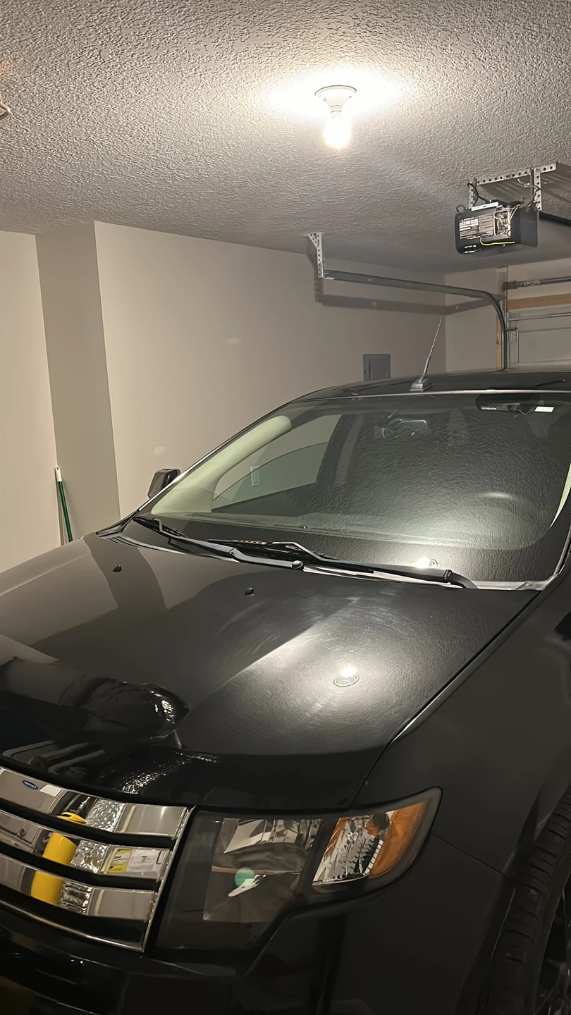 Black Ford Edge SUV - photo 3