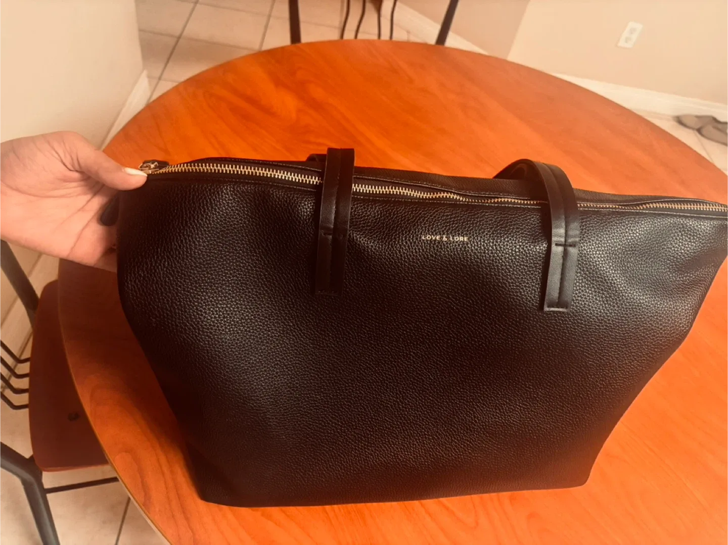 Love & Lore Black Faux Leather Tote Bag image indicator(2)