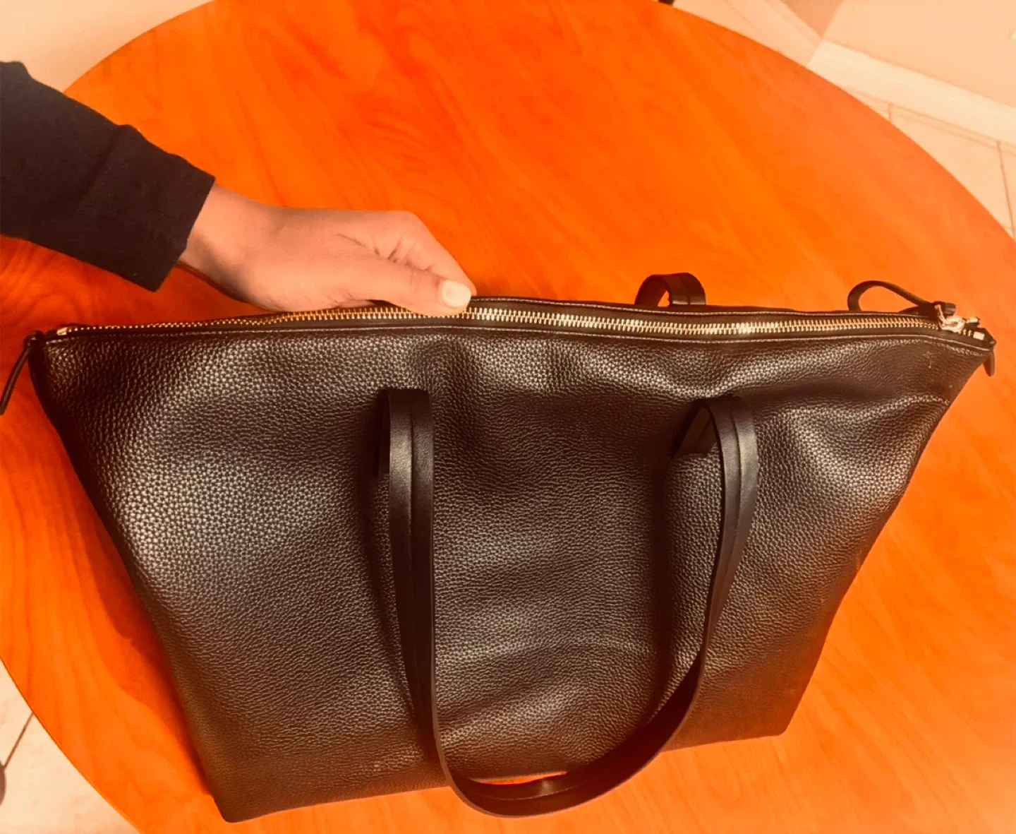 Love & Lore Black Faux Leather Tote Bag image indicator(3)