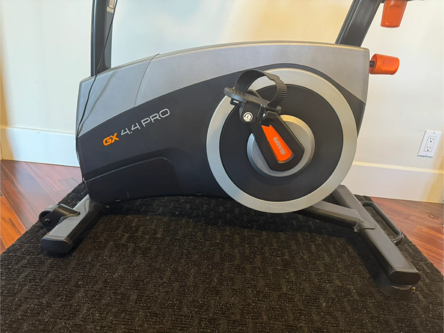 NordicTrack GX 4.4 Pro Exercise Bike