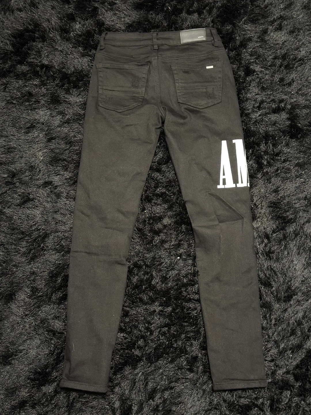 Black Amiri Jeans image indicator(2)