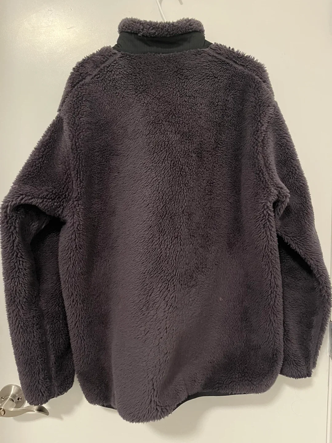 Uniqlo Fleece Jacket - Grey image indicator(2)