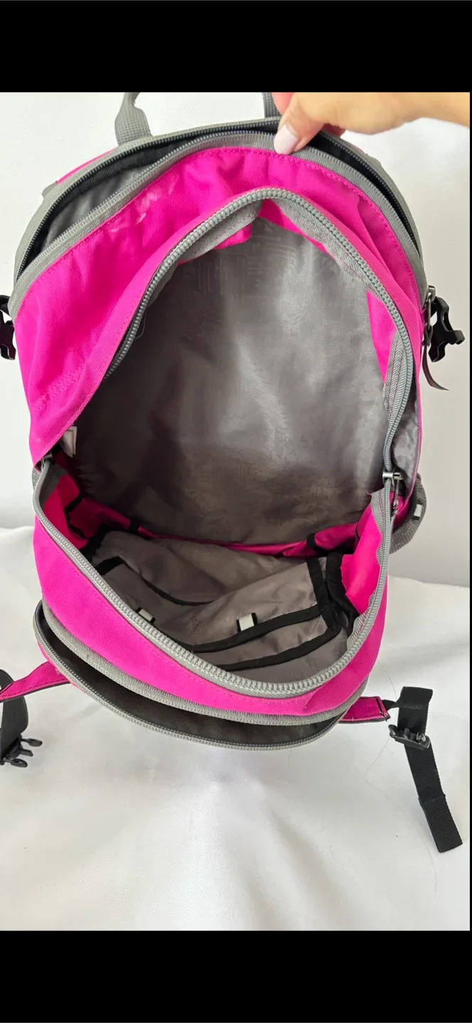 Columbia Backpack - Pink and Grey image indicator(4)
