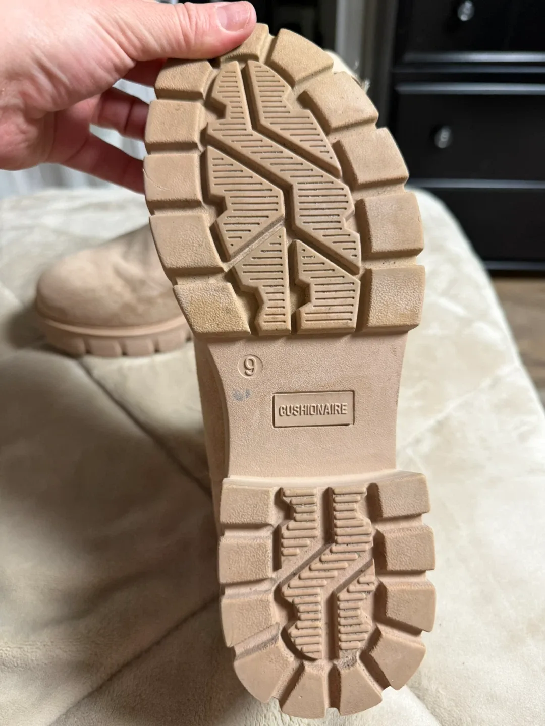 Cushionaire Beige Boots, Size 9 image indicator(3)