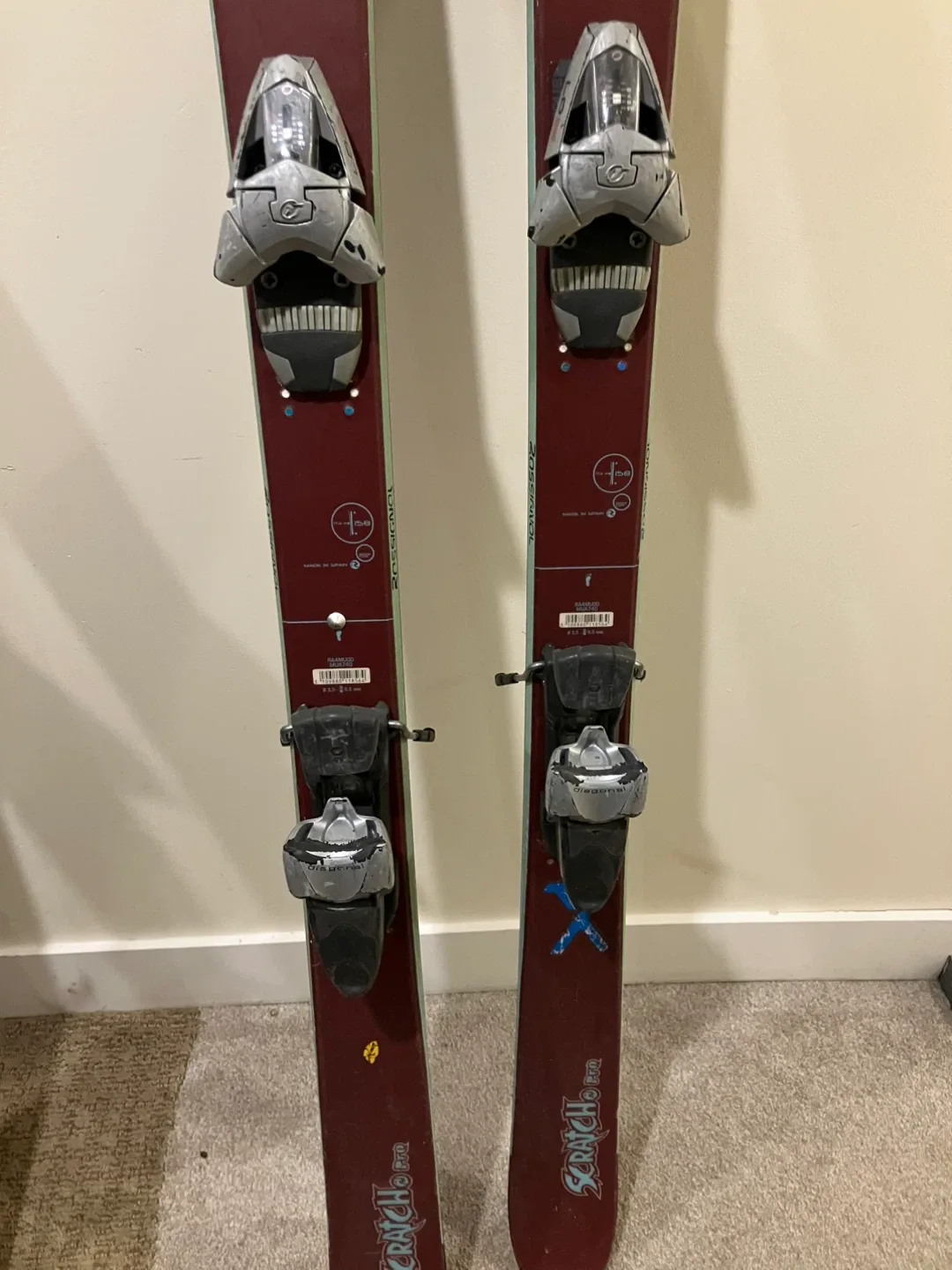 Rossignol Scratch Pro Skis