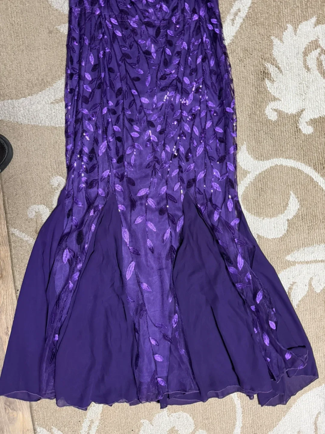 Purple Evening Gown image indicator(3)