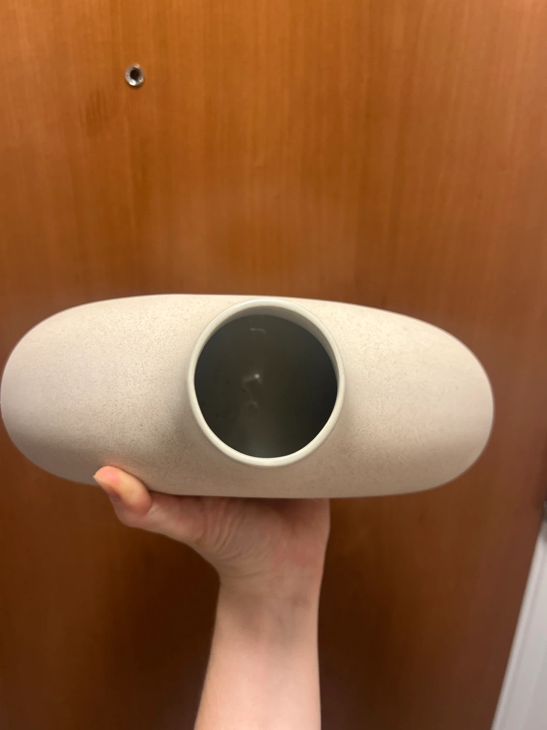 Beige Donut Vase - photo 2