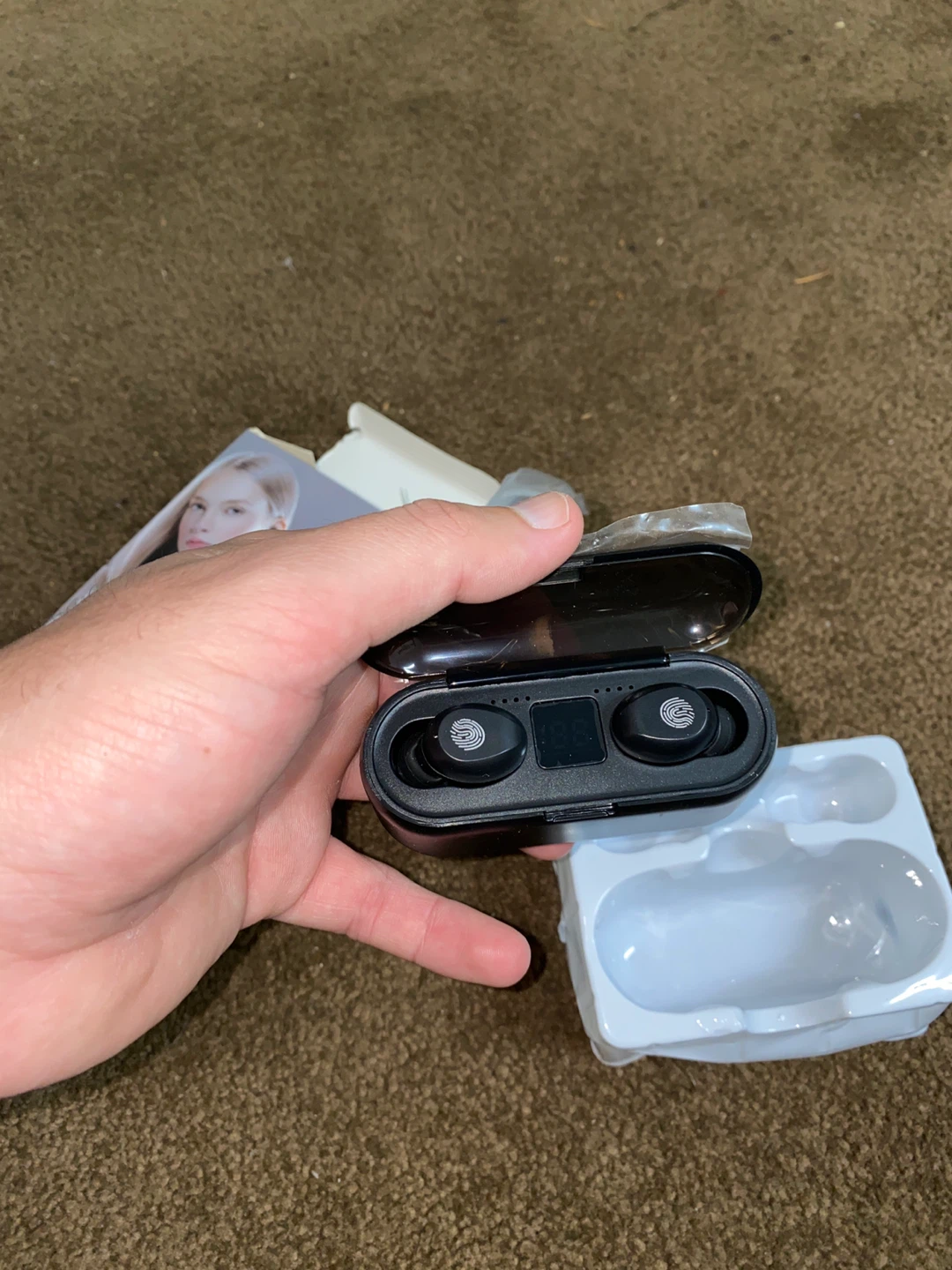 F9 True Wireless Headset - New - photo 4