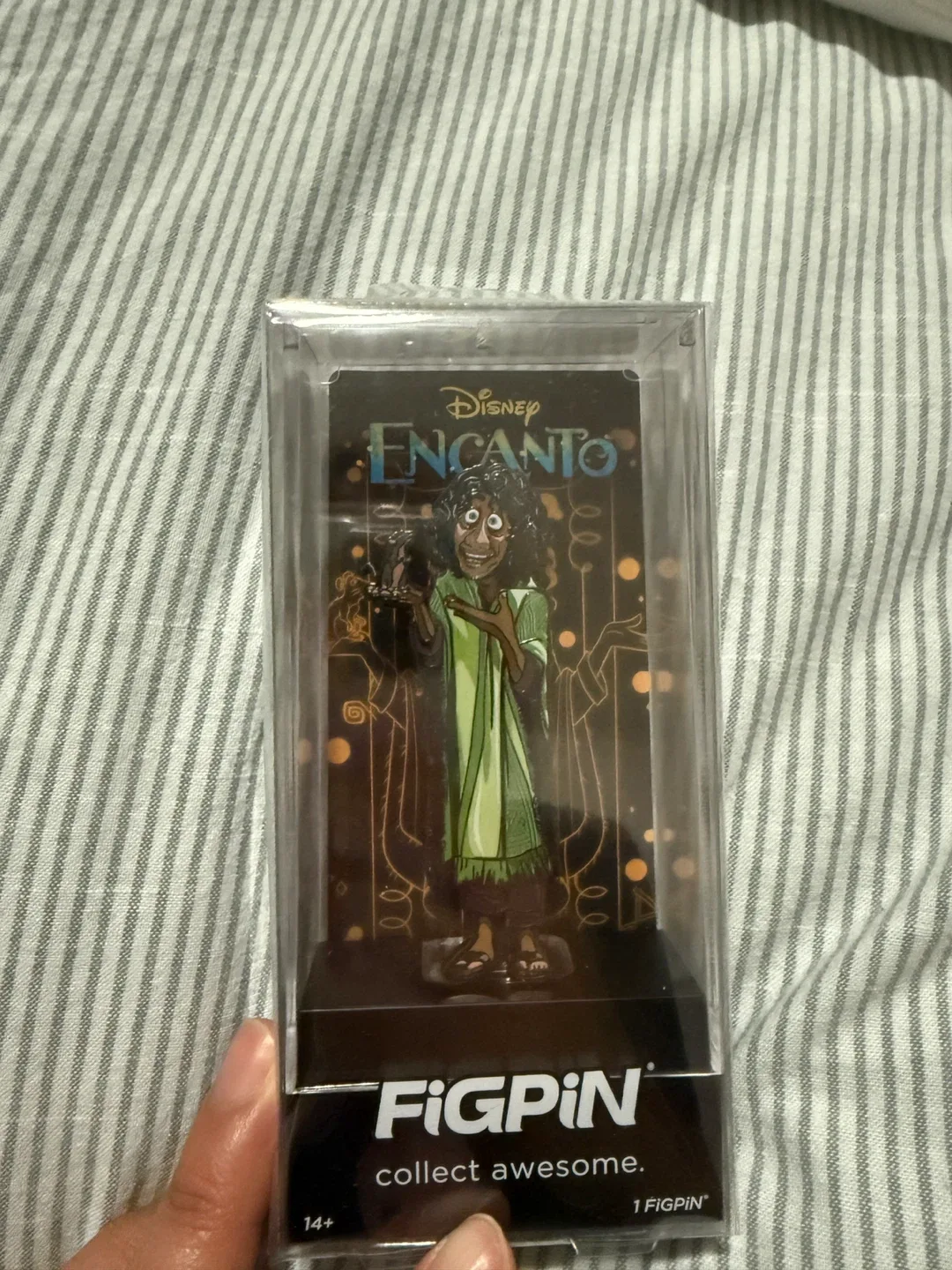 Disney Encanto Bruno/ StarWars Luke Skywalker FigPin image indicator(2)