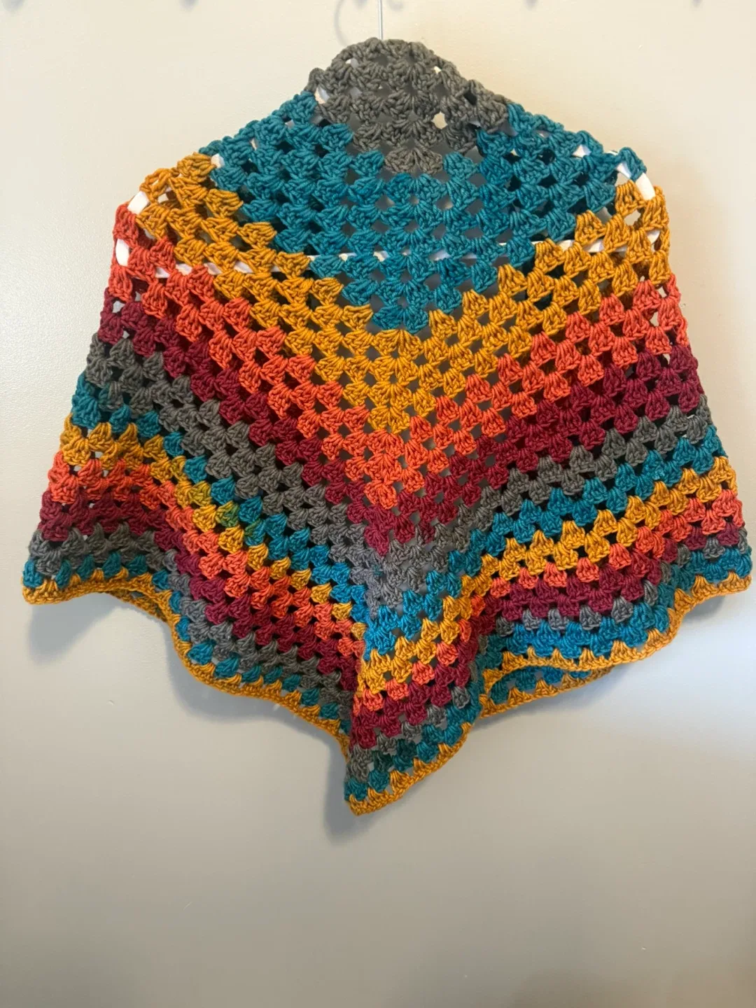 Crocheted Granny Square Shawl image indicator(2)