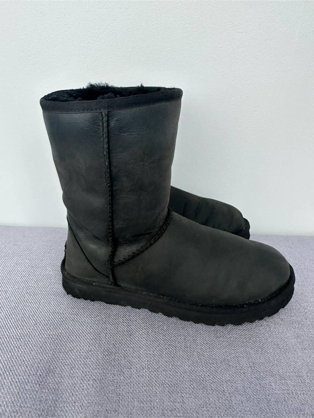 UGG Australia Black Classic Short Boots - photo 4
