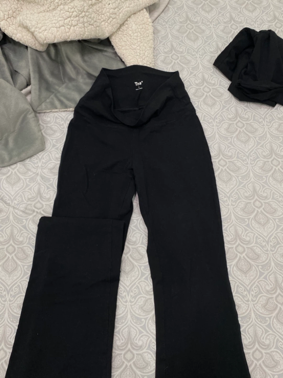 TNA Black Flare Leggings - Size Small