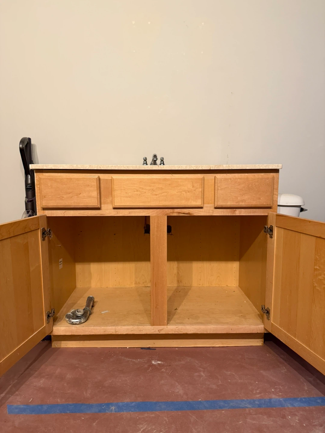 Kohler Bathroom Vanity with Sink - photo 3