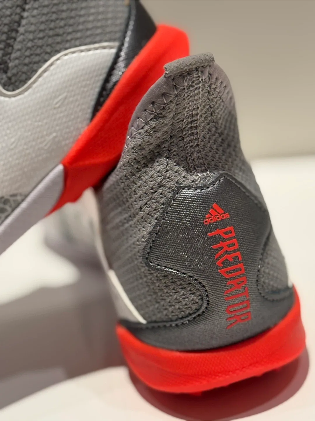 *BRAND NEW* ADIDAS PREDATOR Freak.3 LL TF JUNIOR / SZ 1US image indicator(2)