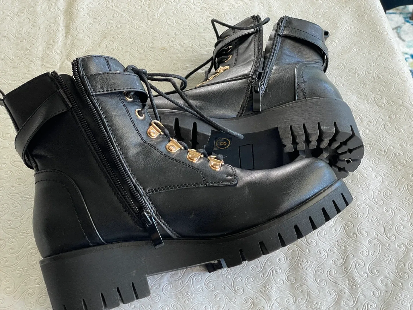 Black Ankle Boots by Centro Point - Size 8 image indicator(3)
