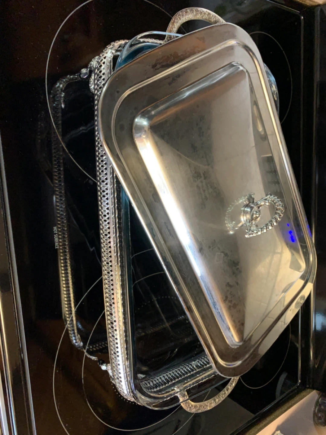 Queen Anne Silver Plated Casserole Dish with Glass Insert - photo 3