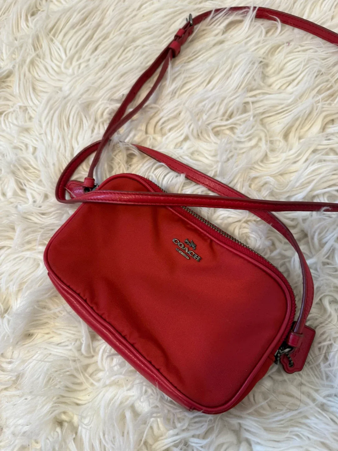 Coach Red Crossbody Bag image indicator(2)