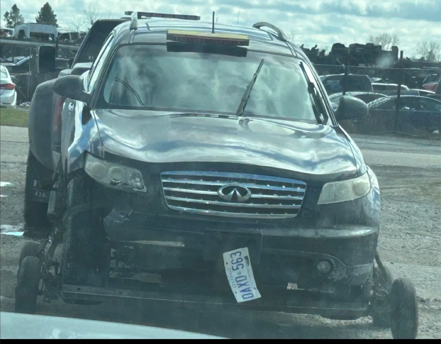 Infiniti FX35 Black SUV image indicator(7)