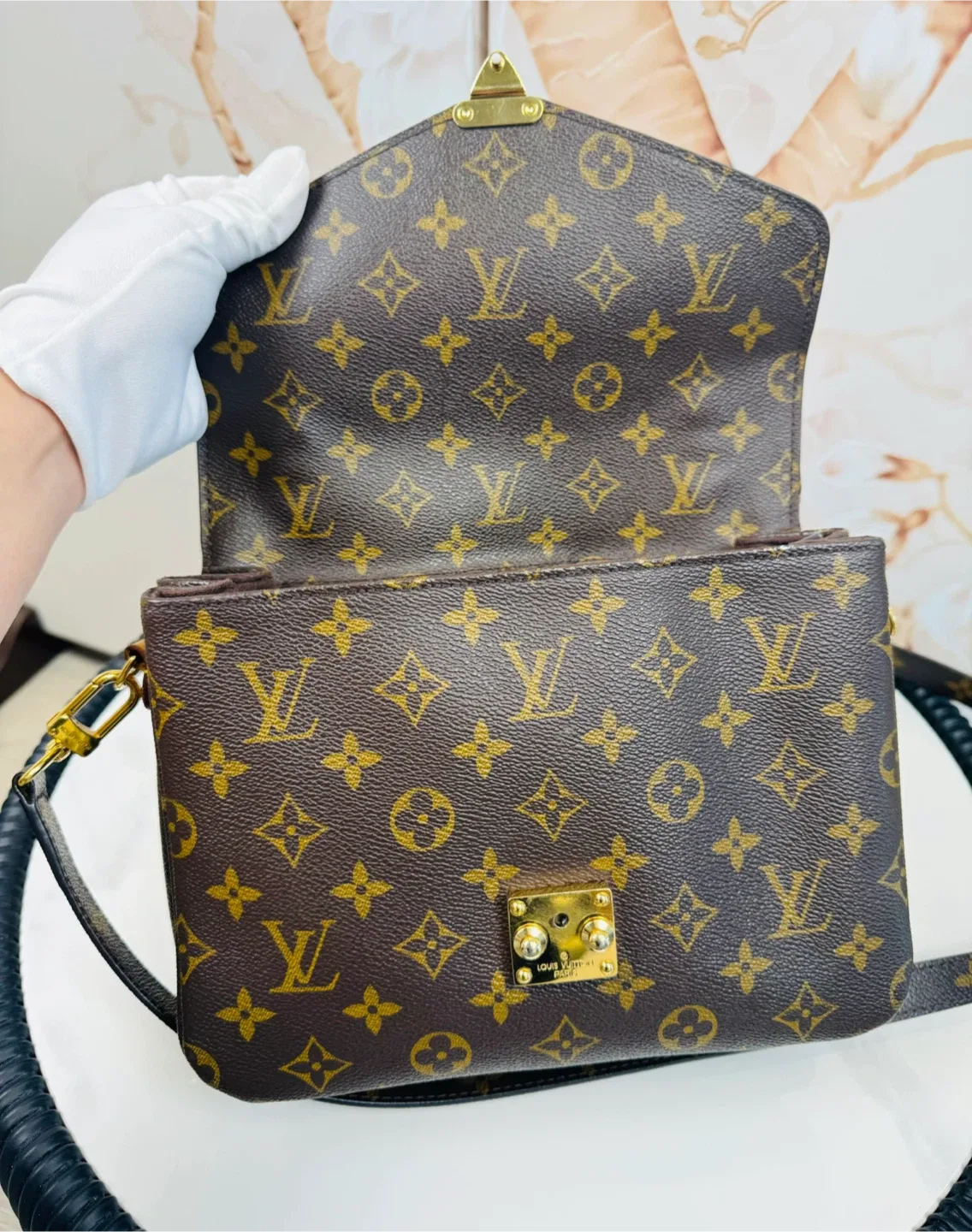 Louis Vuitton Monogram Empreinte Métis image indicator(4)