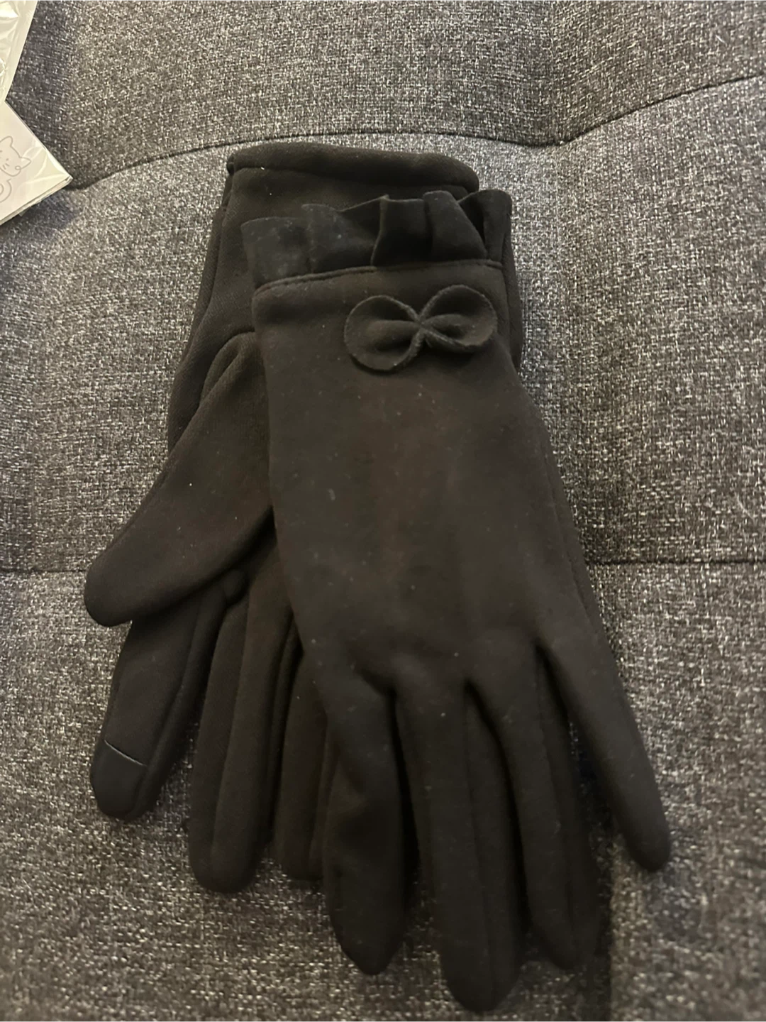 Black Gloves with Bow Detail