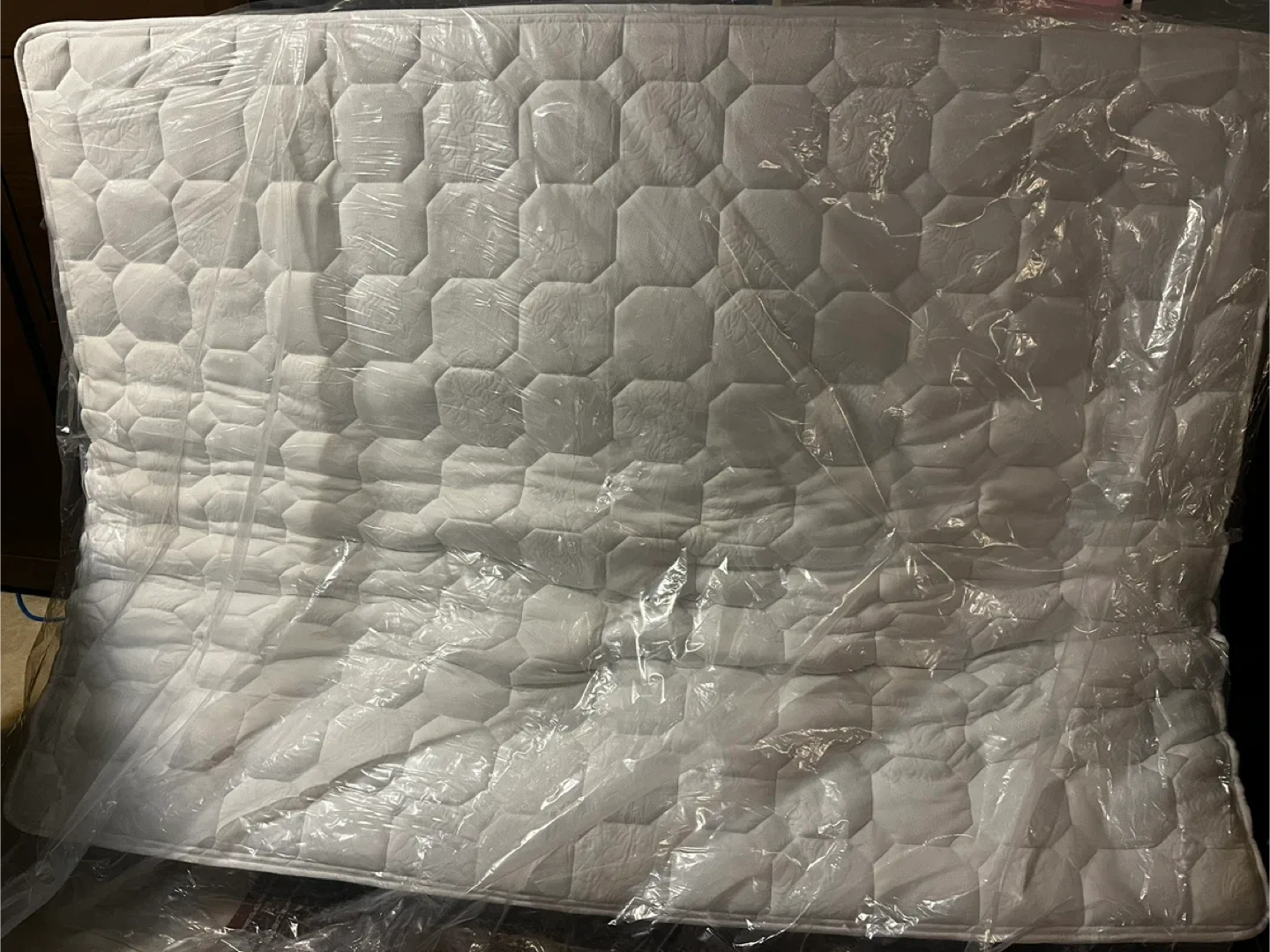 Mattress - White - NEW Queen Size image indicator(4)