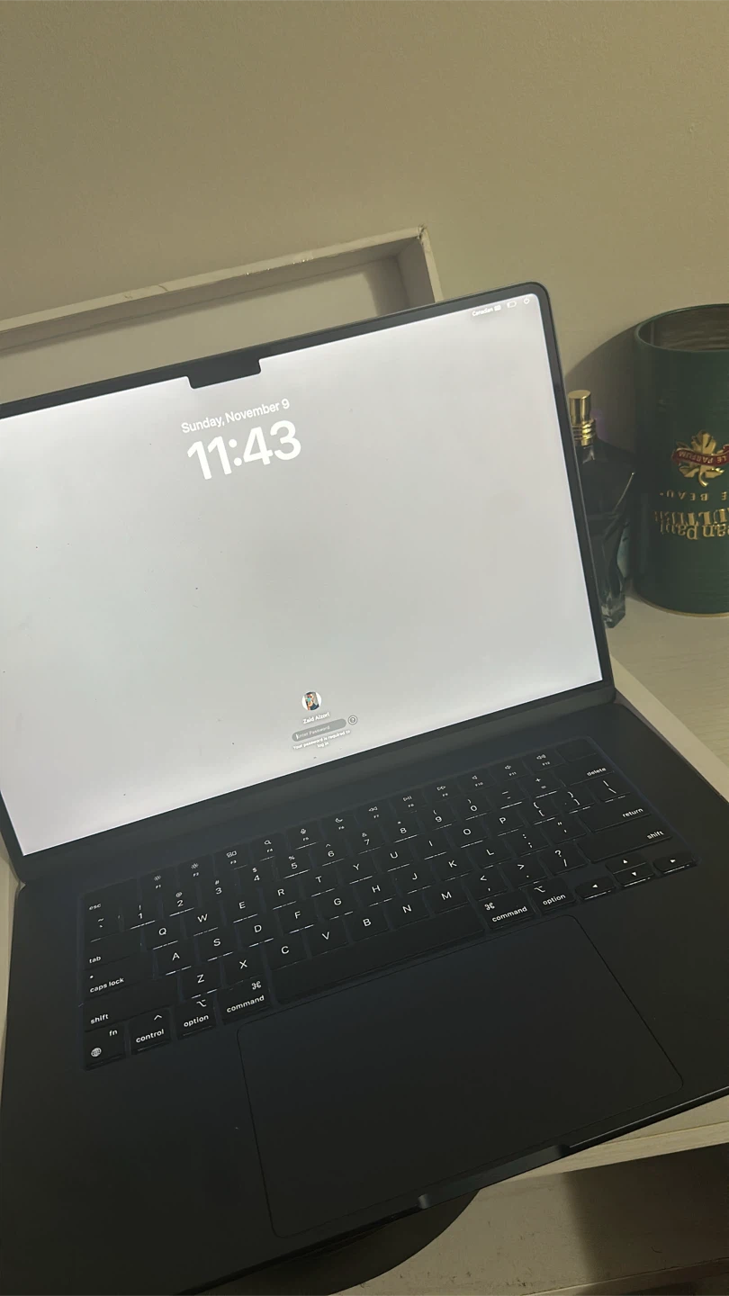 MacBook Air M2 15-inch, 2023 - photo 3