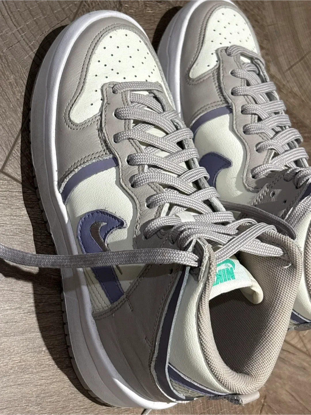 Nike Dunk High 1985 Arctic Orange image indicator(2)