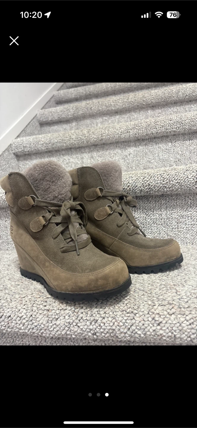 Ugg Wedge Heel Boots - Size 7 - photo 2
