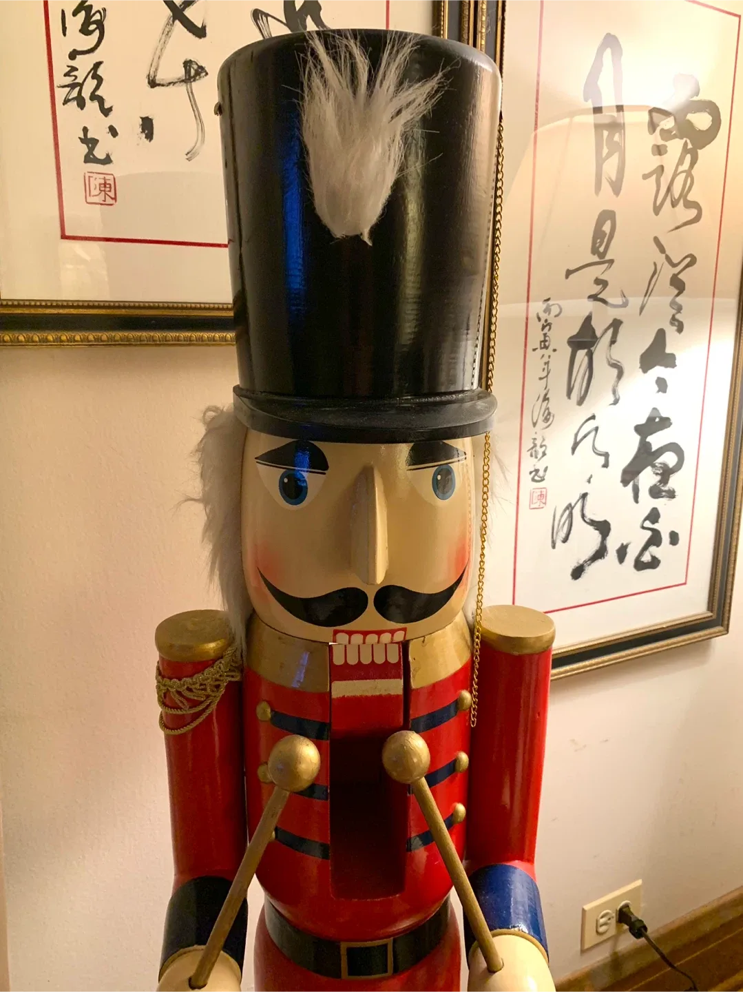 Nutcracker Soldier with Drum Set image indicator(2)