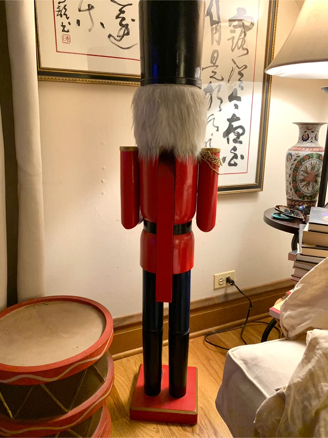 Nutcracker Soldier with Drum Set image indicator(3)