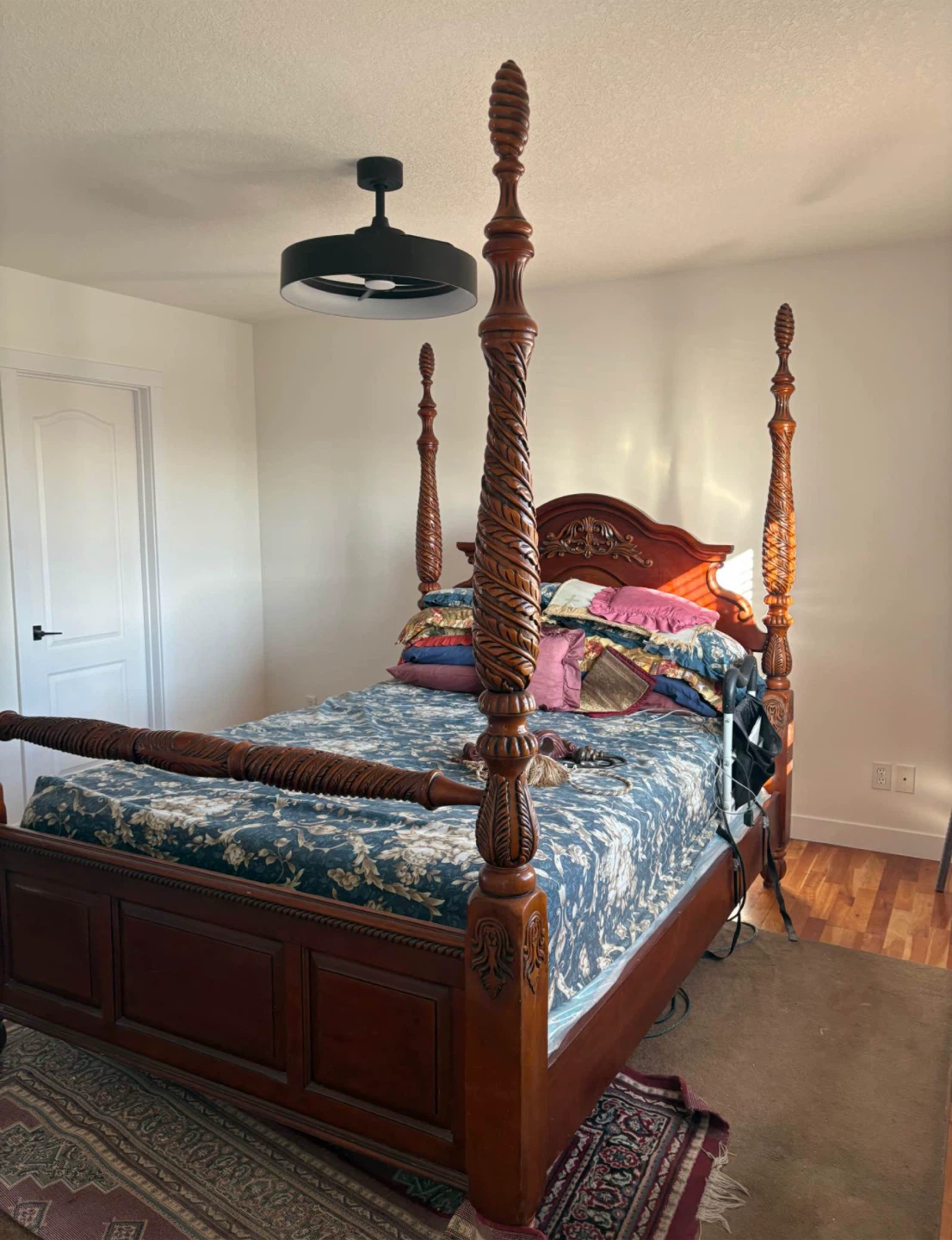 Antique Style Four Poster Bed - Solid Wood