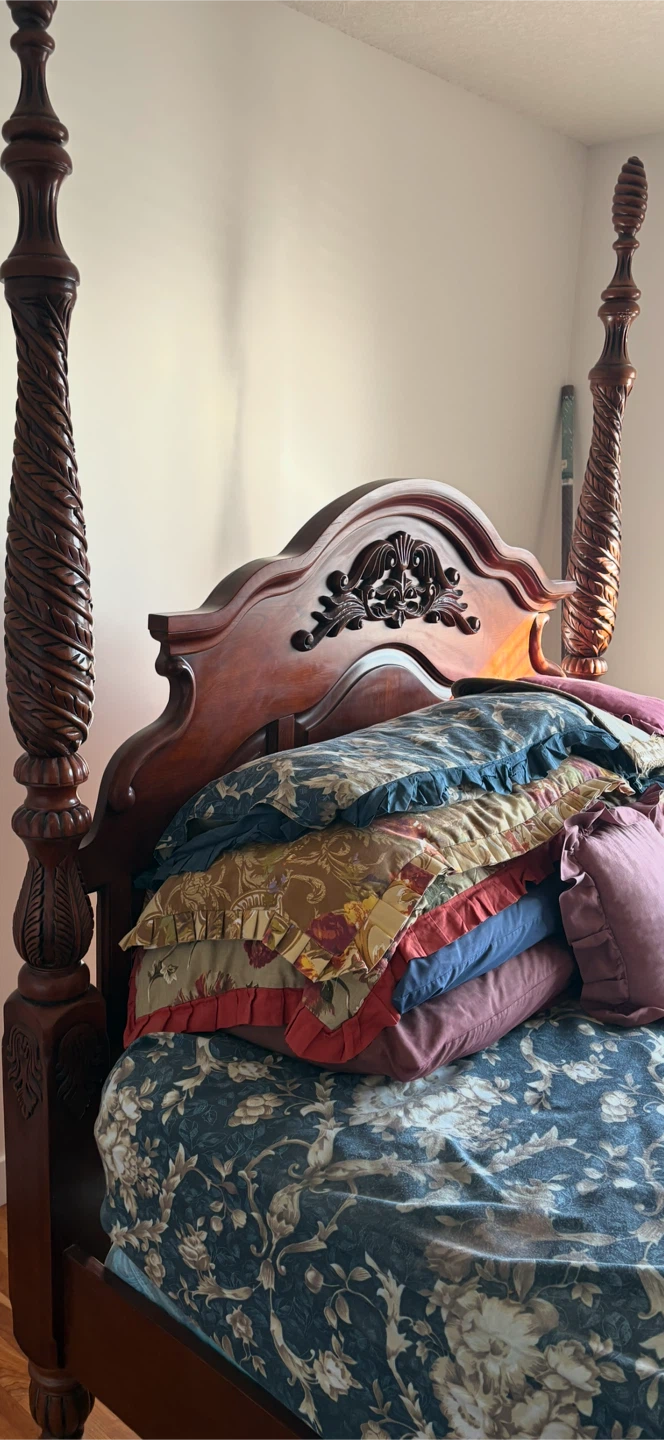 Antique Style Four Poster Bed - Solid Wood - photo 4