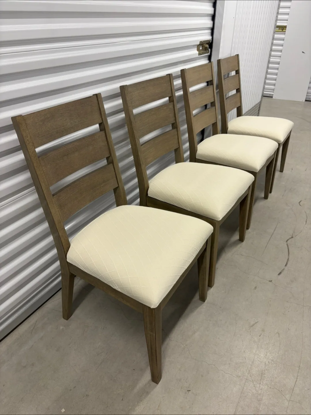 Can deliver—4 Beautiful chairs with brand new washable covers. image indicator(2)