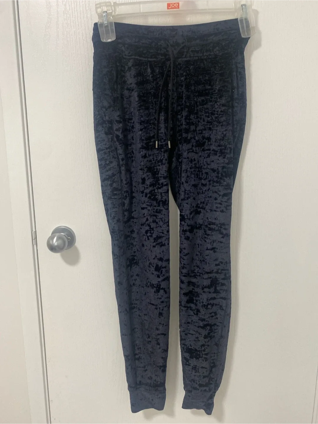 Lululemon Velvet Jogger - Black image indicator(3)