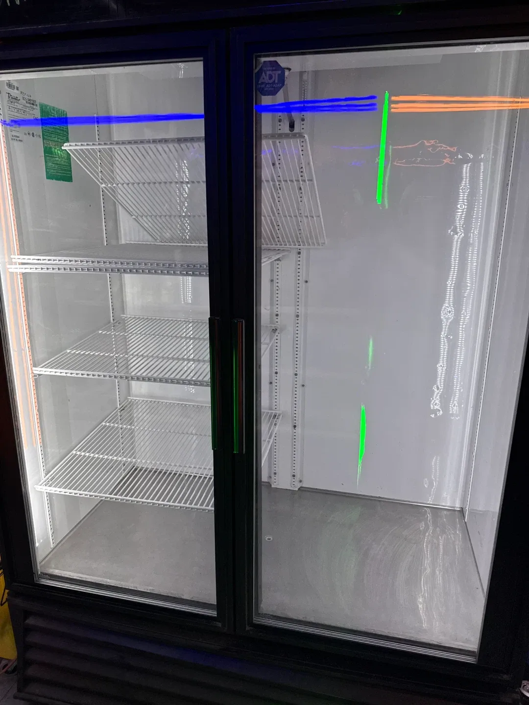 Commercial Refrigerator - image indicator(4)