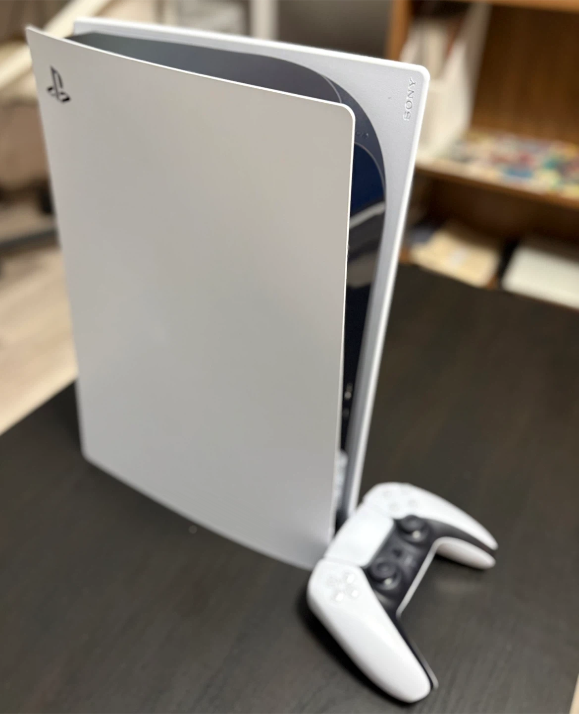 PlayStation 5 with Controller and God of War PS4 - photo 4