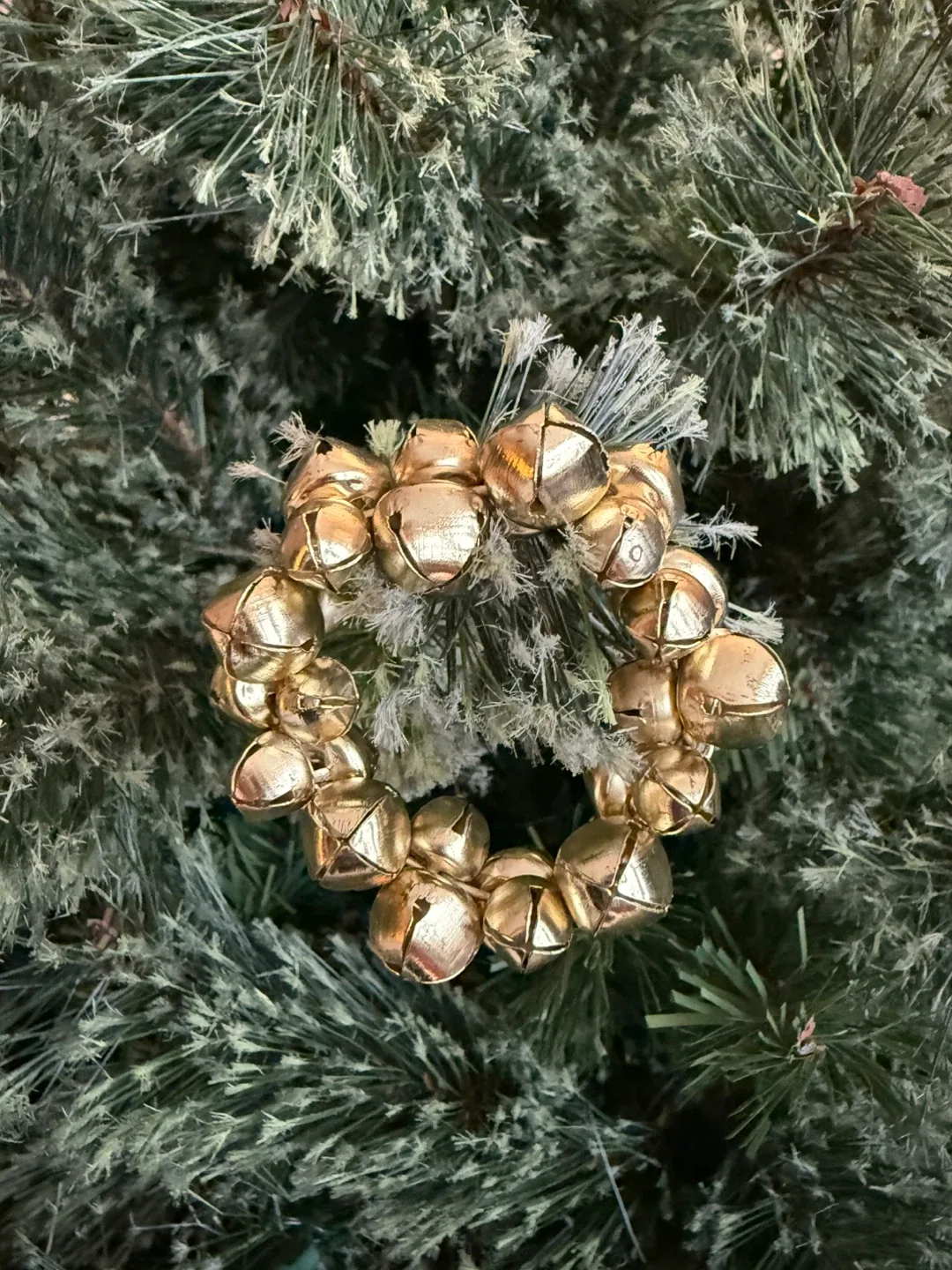 Tiny gold bells napkin ring