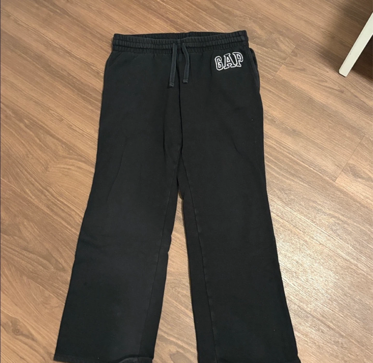 Gap Black Wide Leg Sweatpants